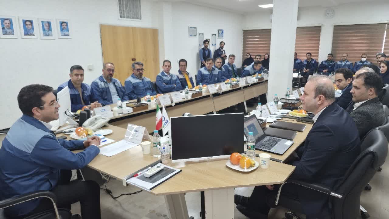 برگزاری فرایند ارزیابی تعالی سازمانی «سطح تندیس بلورین» در پالایش قطران ذغالسنگ